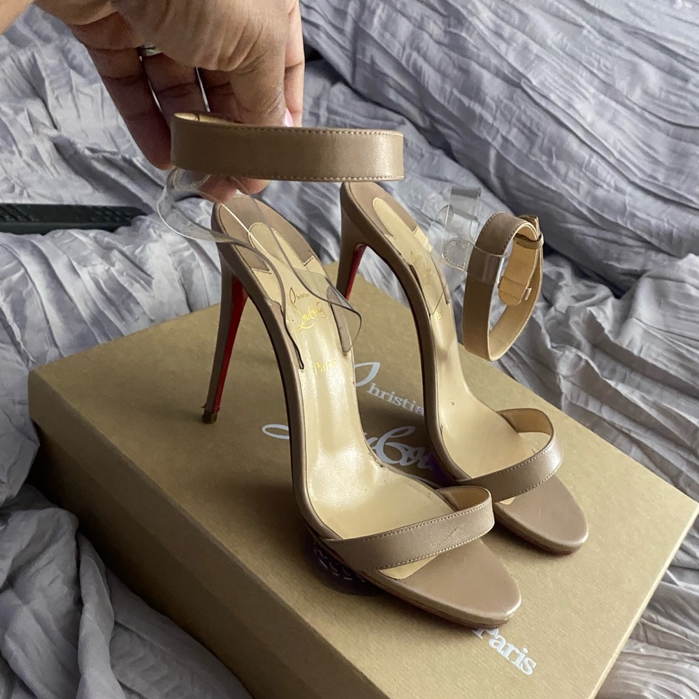 Christian Louboutin Jonatina Nude 38